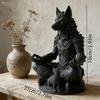 Готическая статуэтка медитирующего волчонка, 3D-печать высокого качества, жуткое художественное украшение для офисного стола, полки, подарок
