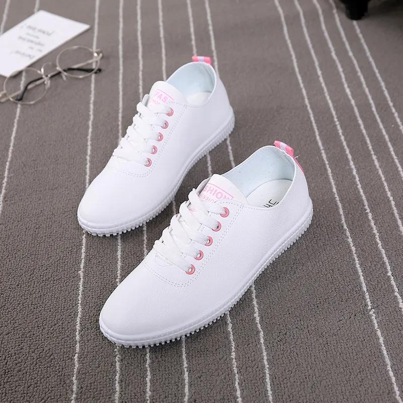 Летние кроссовки, женские туфли на плоской подошве, повседневная обувь, обувь из искусственной кожи с мягкой подошвой, белая