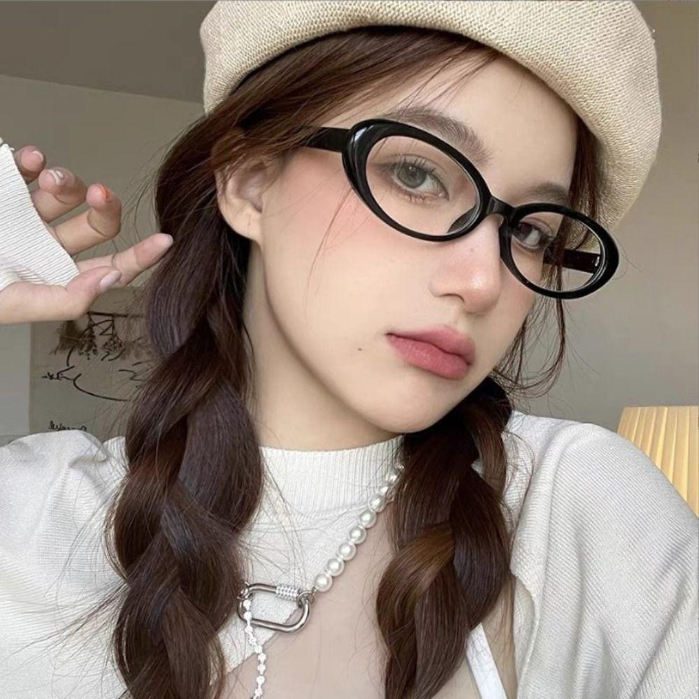 New Oval Frame Glasses Retro Outdoor Cat Eye Glasses Narrow Spectacles Plain Glasses Anti-Blue Light Eyewears