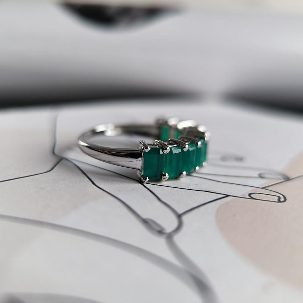Серебряное кольцо с натуральным агатом 2.63ct, вес изделия 3,16 гр (2206606)
