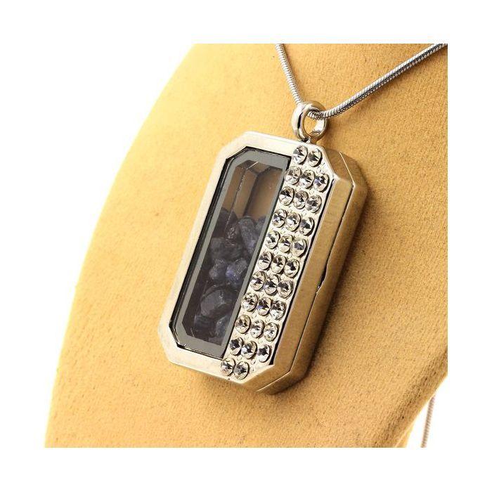 Pierres et Minéraux. Collier Saphir brut. Modèle demi-rectangle.