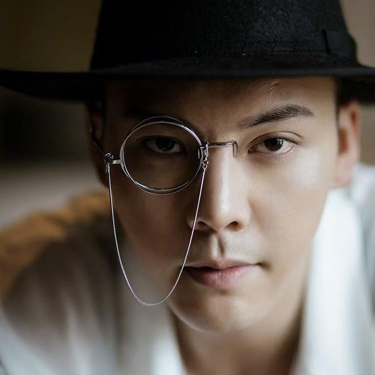 Cos Monocle Star с индивидуальным плоским зеркалом Hua Chenyu Chen Weiting Zhou Dongyu с очками для подиума