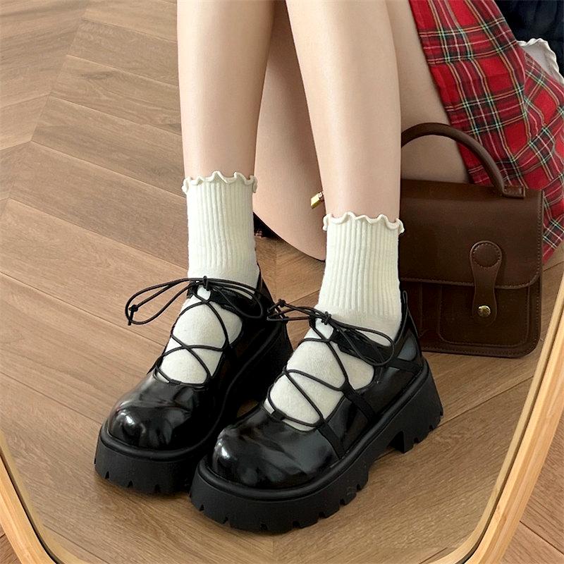 Мода 2024 Новая мода Шнуровка Полые Туфли Лолиты Женские Туфли на платформе Женские Панк Искусственная кожа Jk Форменные туфли Мэри Джейн