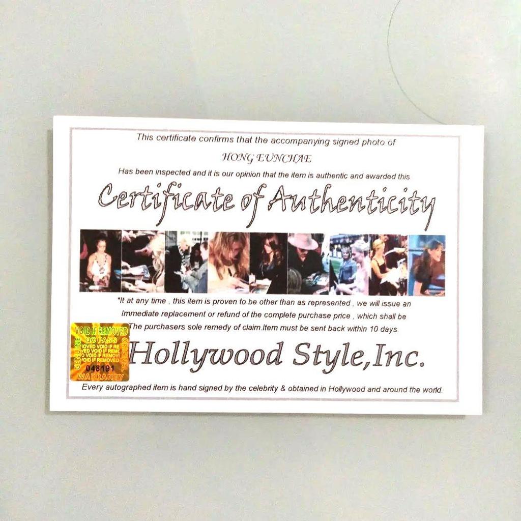 [USED] Hong Eun Chae's Autographed 2L Size photo...HONG EUNCHAE