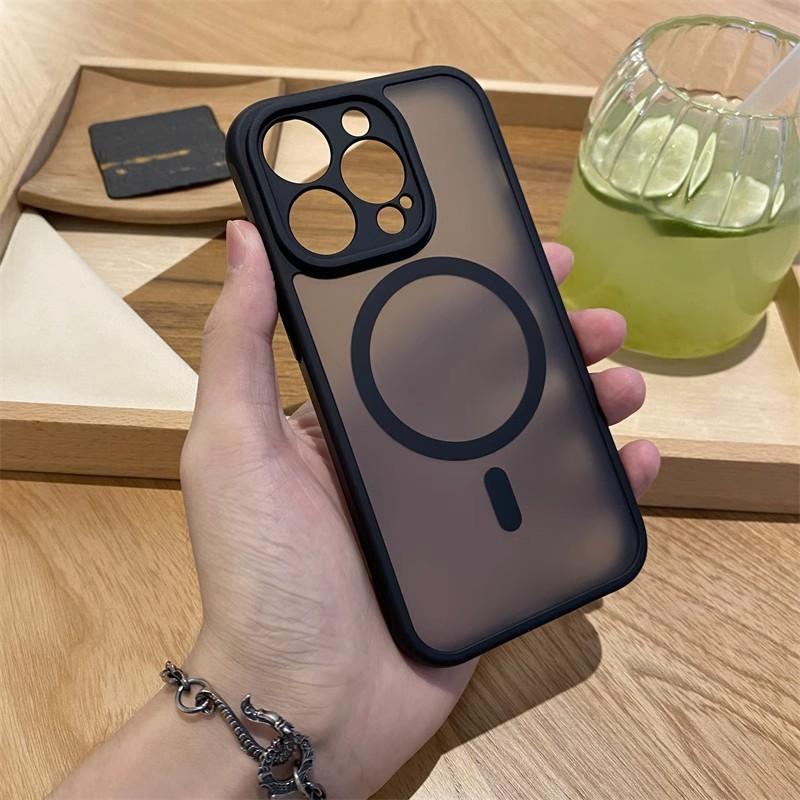 Applicable To IPhone16ProMax Matte Phone Case Apple 14 Magnetic Charging Full-package Lens Skin Feeling Protective Case
