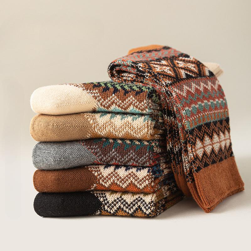 Женские носки Осенние и зимние вязаные мягкие носки для женщин