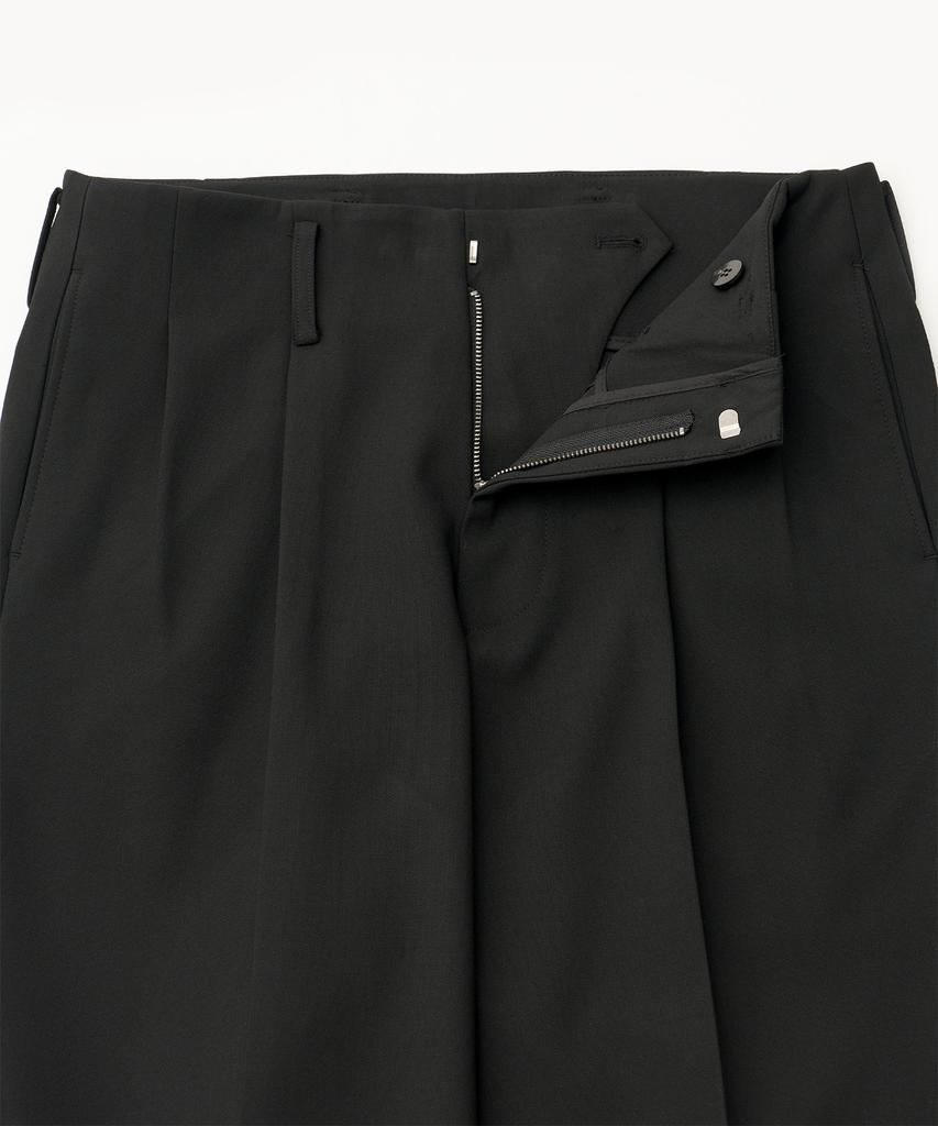 ANOTHER OFFICE Flow Wide Turn-Up Pants (Black)