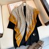New Korean Version Twill Scarf Stylish Retro Print Early Autumn Decoration Winter Warm Scarf Square Scarf