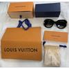 Б/у солнцезащитные очки Louis Vuitton черные x золотой логотип LV женские