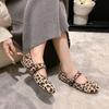 Fashion 2024 Hot Sale Women's Shoes Buckle Strap Women's Flats Fashion Leopard Print Casual Flat Shoes New Round Toe Flat Low Heels