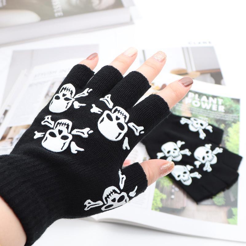 Мужские забавные перчатки с когтями и черепом — креативная мода на осень и зиму