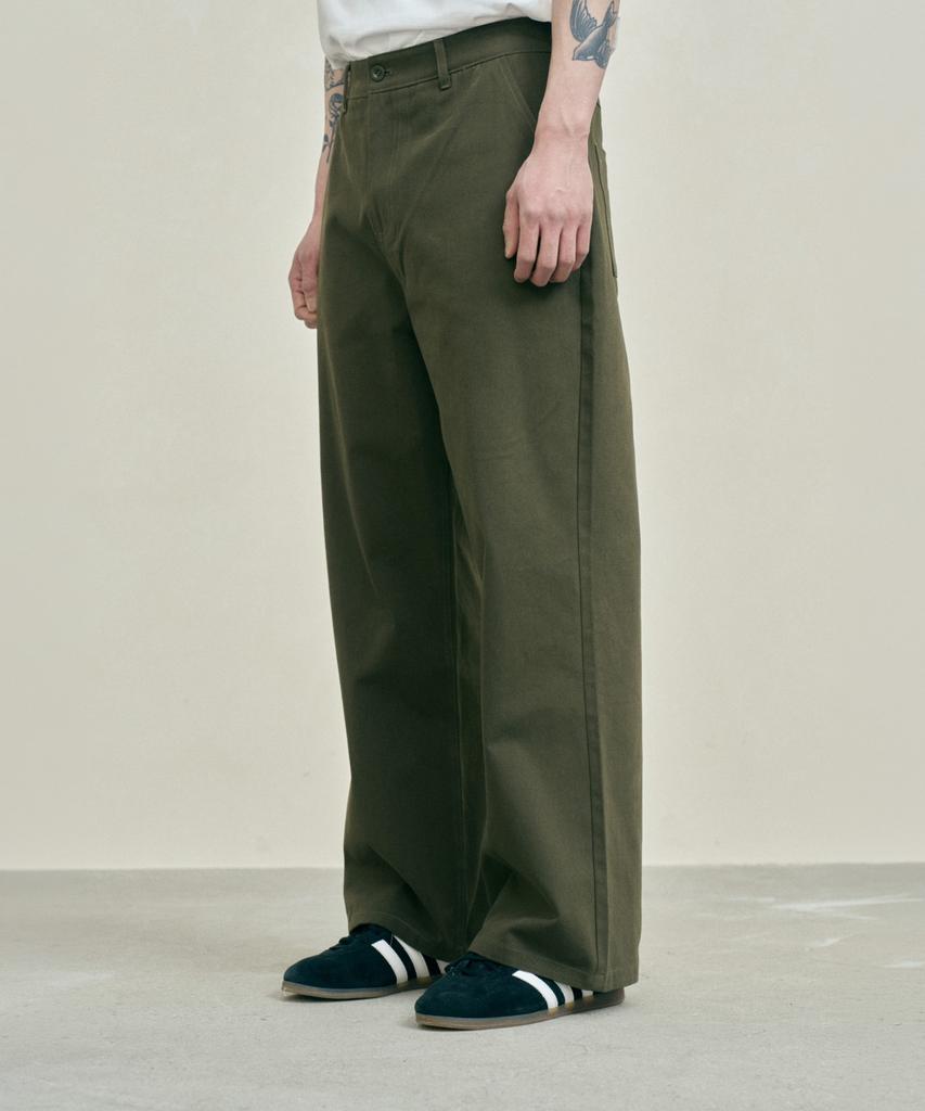 FERNOV Essential Semi-Wide Chino Pants Khaki
