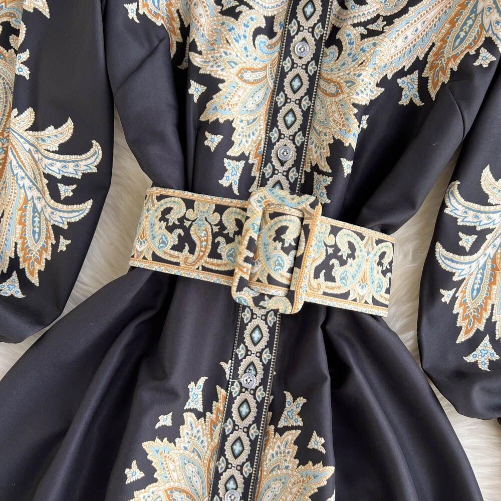 МОДА Платье-рубашка в стиле ретро с принтом в стиле суда, воротником-поло, новое высококачественное платье с французской талией, весна 2024 г.