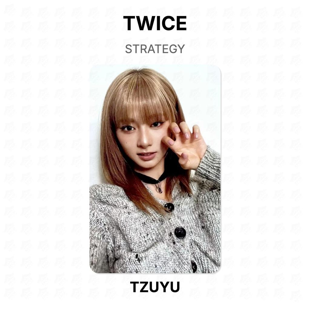 Twice STRATEGY Официальная фотокарточка