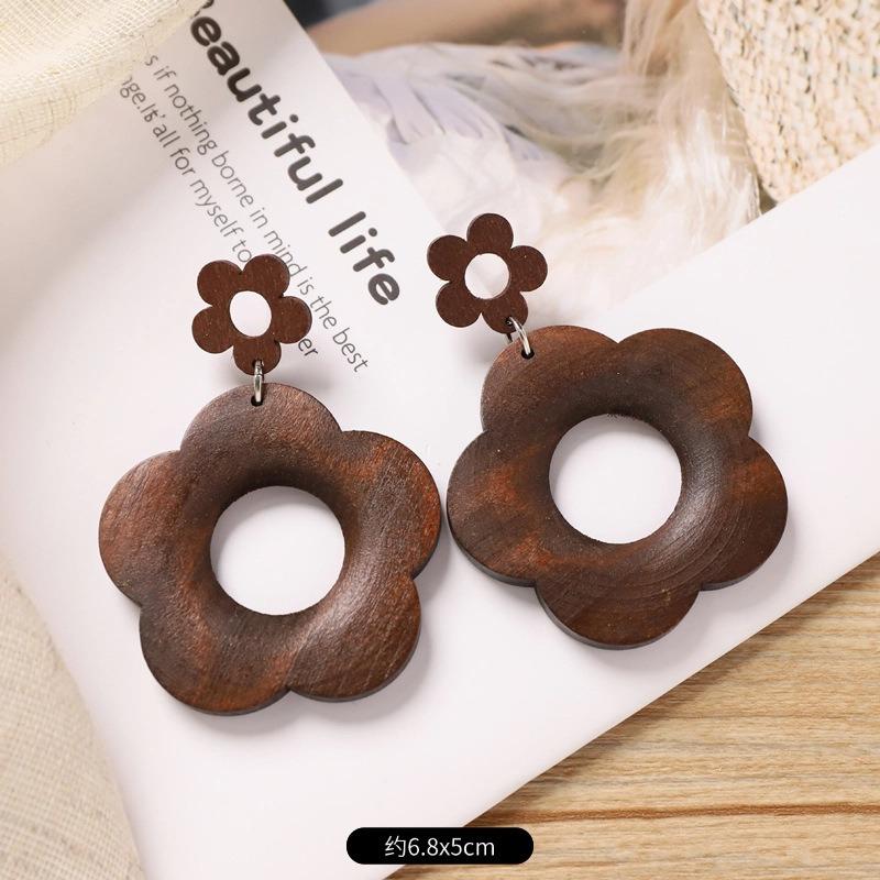 Vintage Brown Coffee Wood Stud Earrings Niche Maillard Exaggerated Round Earrings Earrings Earrings Women