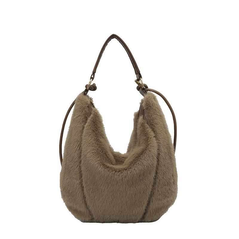 Новая плюшевая сумка-тоут ведро женская 2025 модная зарубежная высококлассная сумка на плечо нишевый тренд повседневная женская сумка