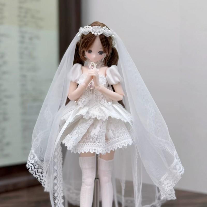 Elegant White Tulle Gown Set OB24 OB22 BJD Dolls No Doll Included Long Train Bridal Style Outfit