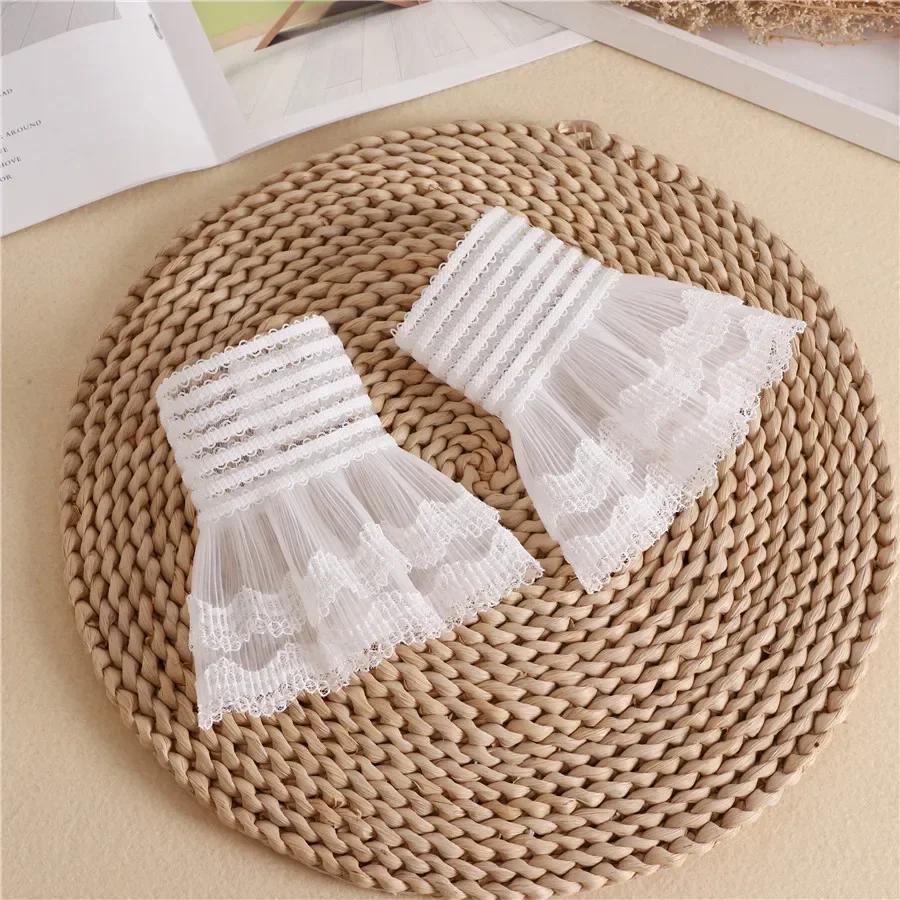Women Detachable Sleeve Fake Cuffs Female Lace Thin Pleated Flare Sleeve False Cuffs Ruffles Wristband Decorative Accessory