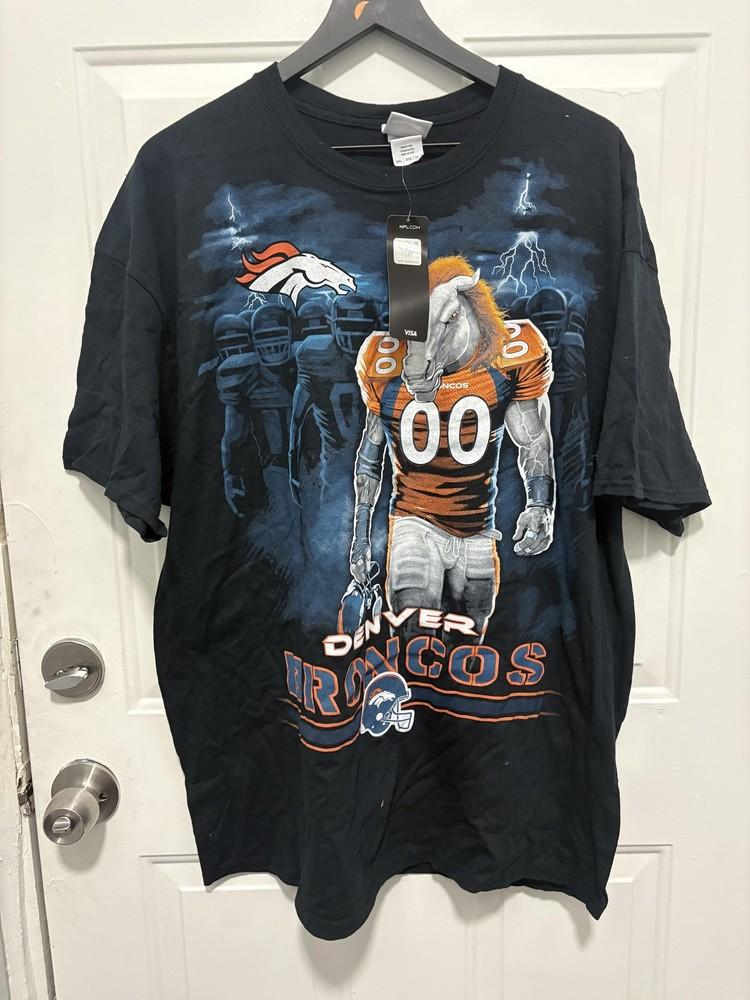 Футболка Denver Broncos Мужская 2XL Черная NFL Футбол Маскот Графическая Футболка Majestic Унисекс Футболка