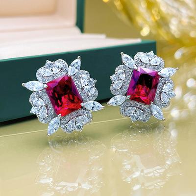 Серьги-гвоздики Huitan Red/Green Cubic Zirconia для женщин, роскошные серьги для свадьбы, помолвки, вечеринки, женские аксессуары, модные ювелирные изделия