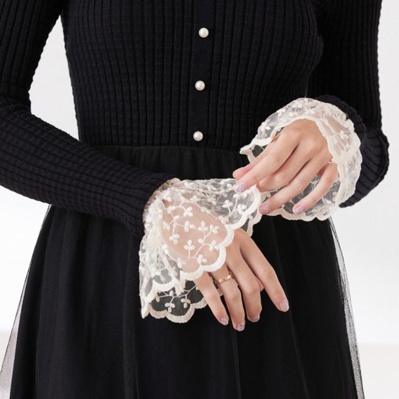 Lace Elegant Decorative Hand Sleeves Female Sweater Dress Coat Top Flare Sleeve Hollow Detachable False Cuff Ruffles Wristband