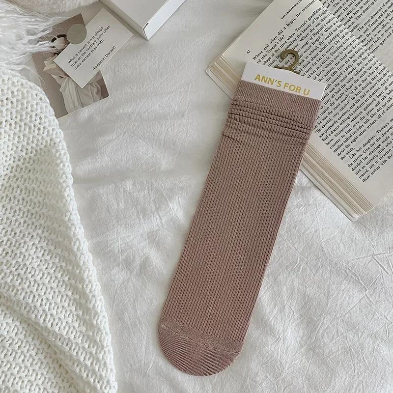 Однотонные носки женские хлопковые тонкие дышащие эластичные длинные носки корейский стиль повседневные уличные носки Харадзюку черные белые серые носки