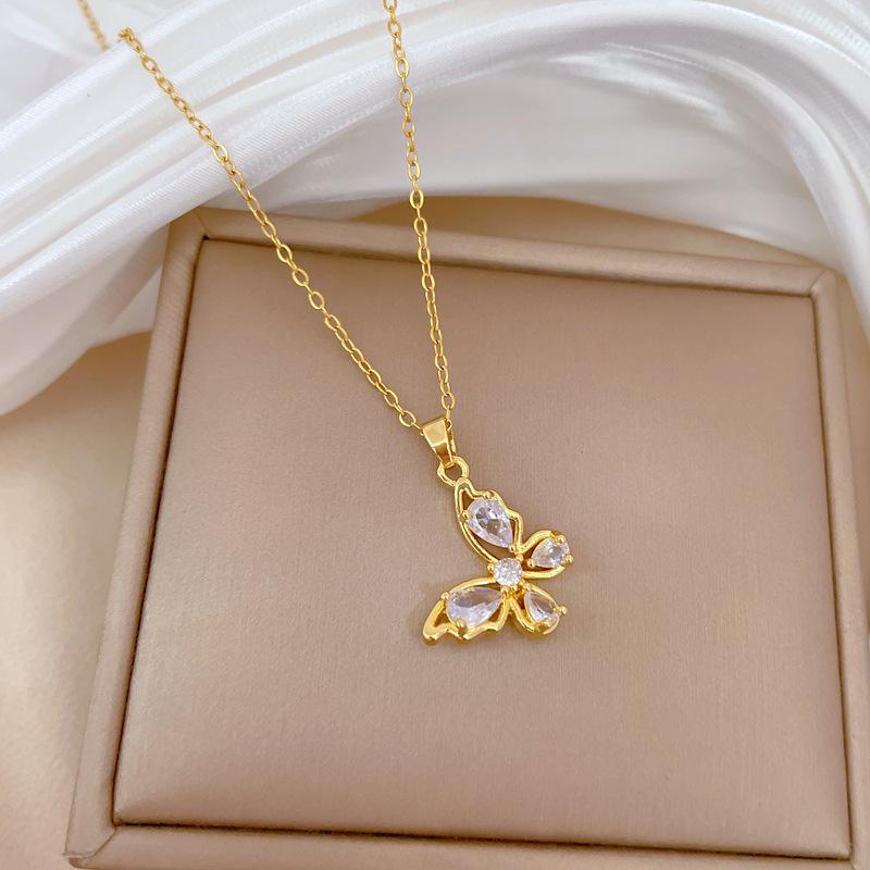 Ожерелье с подвеской в виде бабочки из белого циркония для женщин