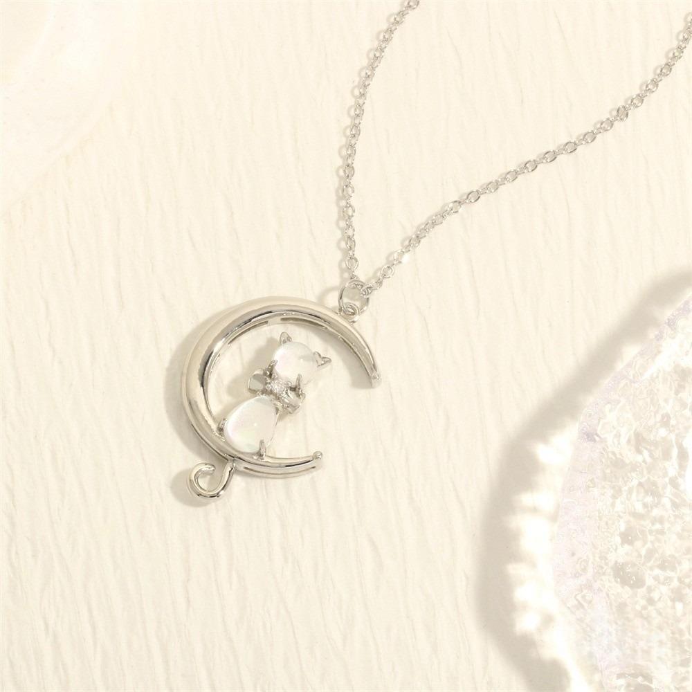 Crystal Crescent Moon Necklace Copper Gold Plated Link Chain Neck Chain Valentine's Day Gift