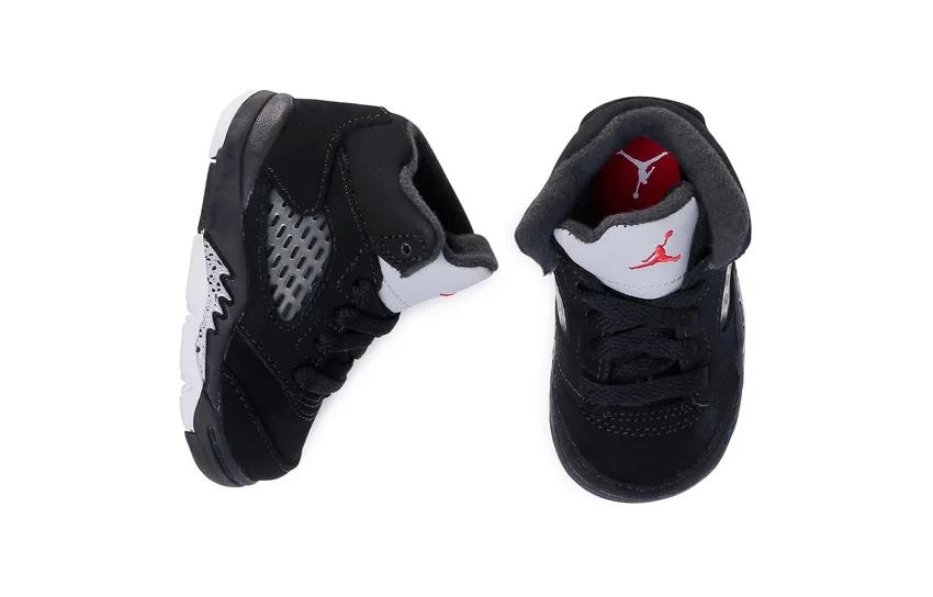 Jordan 5 Ретро Черный Металлик 2016 TD 440890-003