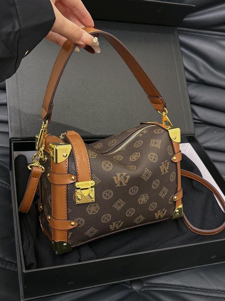 European & American Retro Monogram Crossbody Pillow Bag - Versatile Handbag for Women