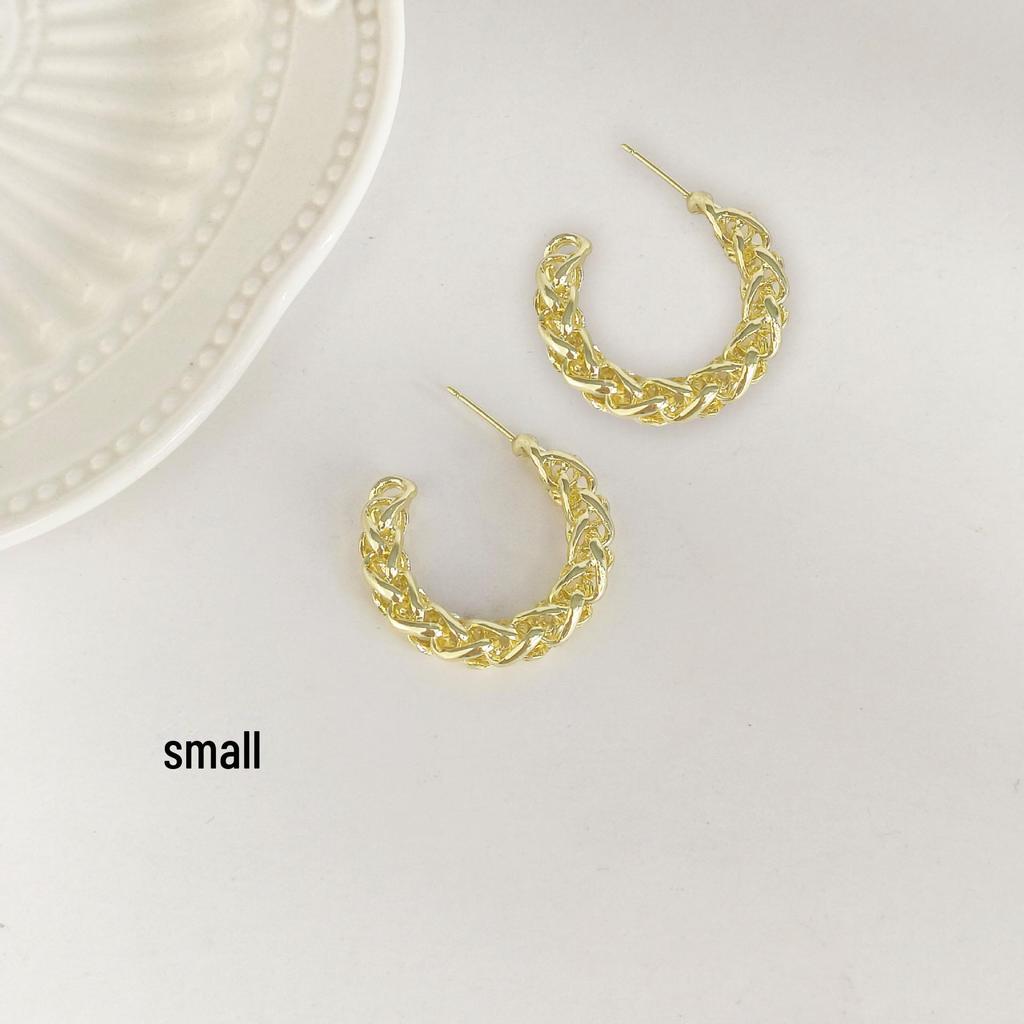 Европейские и американские серьги-кольца с плетеными колечками из пшеницы: Стильный дизайн ниши в форме буквы С для женщин