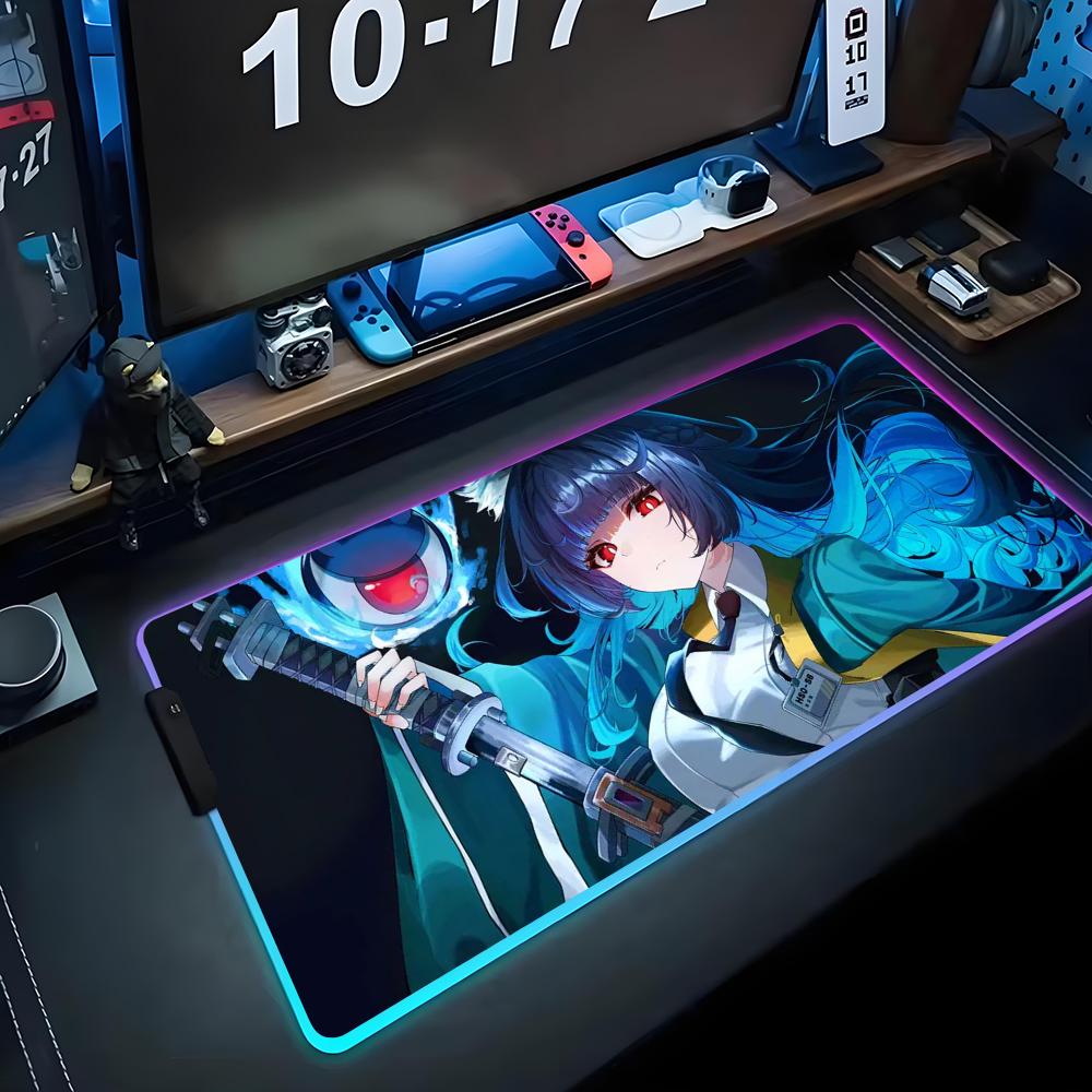 Miyabi Hoshimi Коврик для мыши RGB Игровой коврик для мыши Большой светодиодный коврик Настольный коврик для ПК Светящийся коврик для мыши Большие коврики для клавиатуры Настольный ковер С