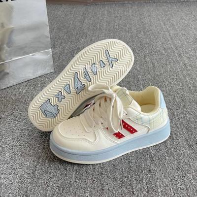 Женская обувь – Кроссовки