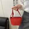 Иностранный стиль 2025 лето новая иностранный стиль женская персонализированная на плечо сумка-мессенджер модный тренд повседневная простая сумка-ведро
