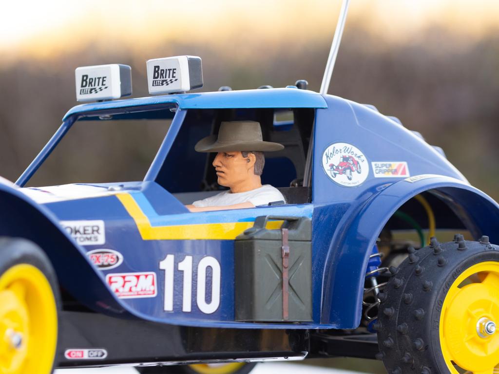 TAMIYA Electric RC Car Series Holiday Buggy 2010 58470 1/10 No.470 Внедорожник