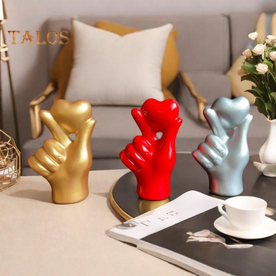 Фигурка с жестом в виде сердца, держащая сердце в руке, статуэтка из смолы, скульптура для дома, офиса, свадьбы, вечеринки, украшения рабочего стола, орнамент