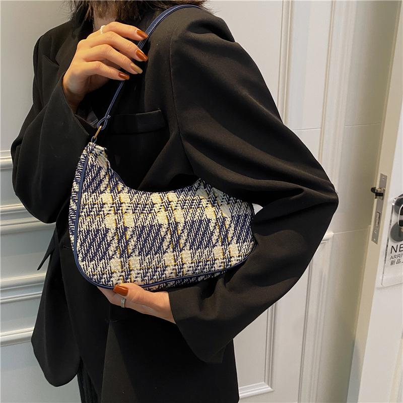 Spring  Autumn Vintage Woman‘s Handbag New Fashion Simple Checker Crescent Underarm Handbag