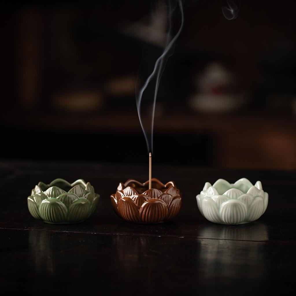 Creative Lotus Ceramic Incense Burner for Home, Zen Tea Ceremony Accessory
