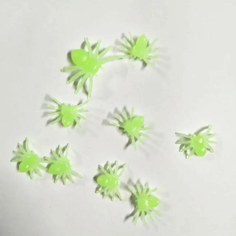 Горячая Распродажа 50 шт. Хэллоуин Пауки Украшения Маленькие Черные Пластиковые Пауки Дом с Привидениями Паук Украшения Моделирование Хитрая Игрушка