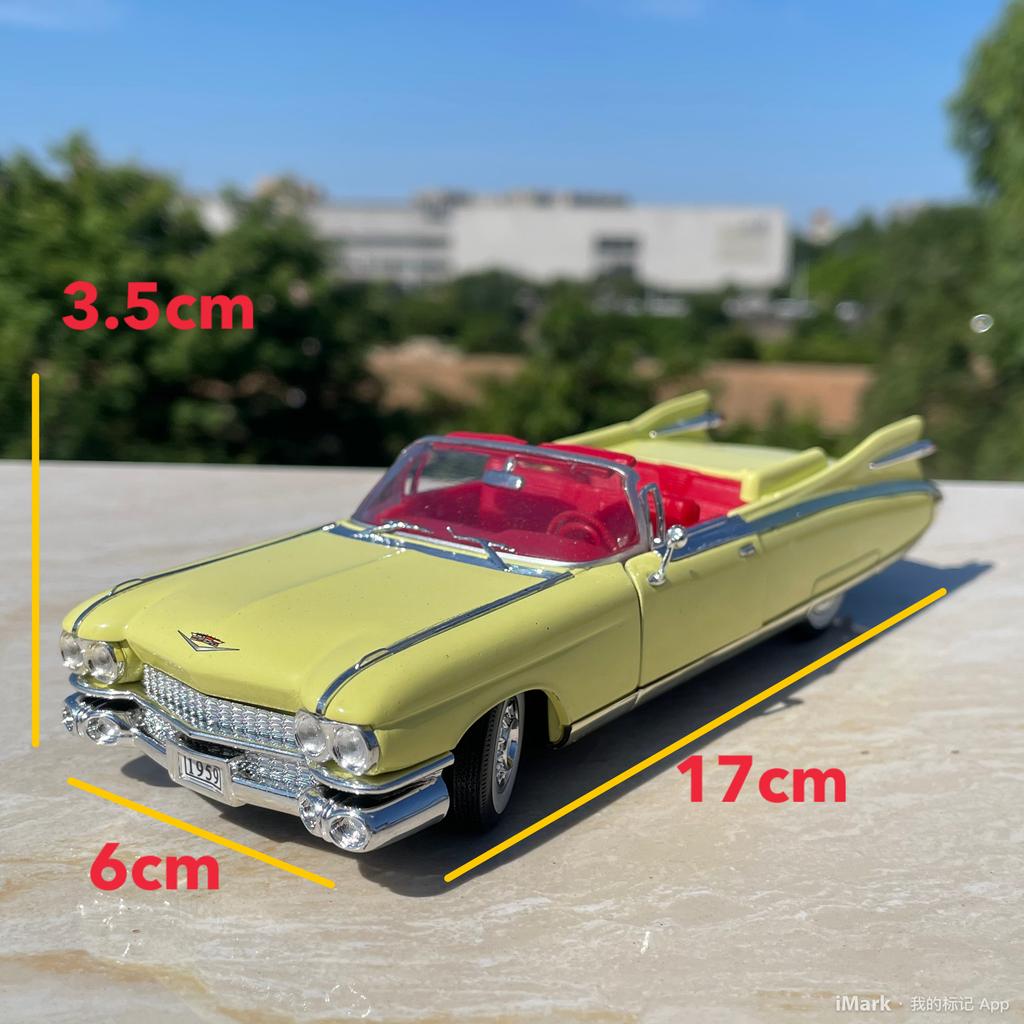 Литье под давлением 1:Масштаб 32 Американский Эмоциональный Автомобиль Cadillac Классический Автомобиль Модель Автомобиля из Сплава Коллекционная Игрушка Подарок Сувенир Декорация для Витрины