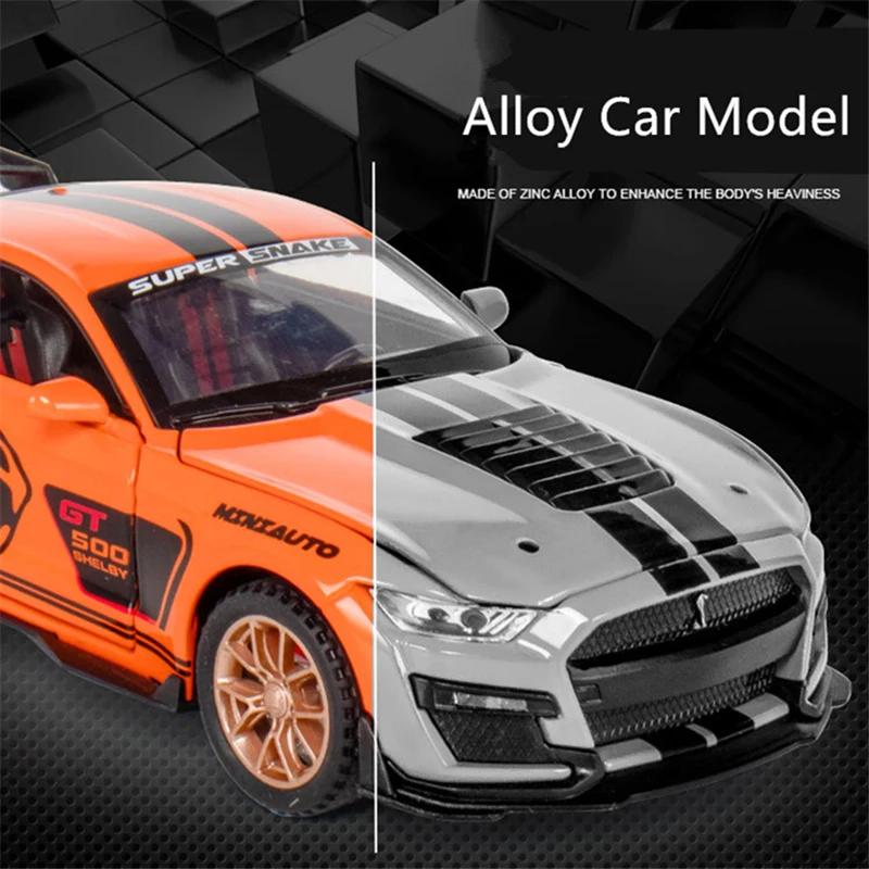 1:32 Ford Mustang Shelby GT500 Сплав Модель спортивного автомобиля Литой металлический автомобиль Модель Имитация Звук и свет Коллекция Детская игрушка Подарок