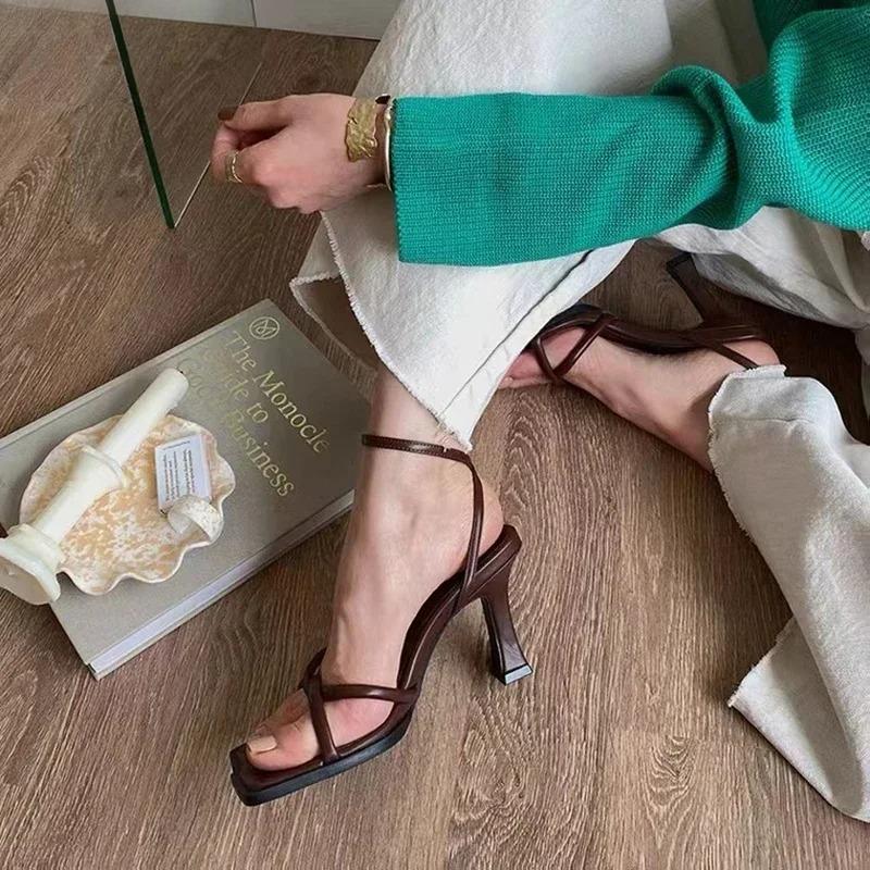 2025 Summer Narrow Band Heel Sandals Women Thick Heel 7 CM Ankle Strap Square Toe Ladies Dress Sandalias Women's Shoes