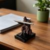 Подставка для ручек "Коленопреклоненный рыцарь", 3D-печатный настольный органайзер "Воин в доспехах", Подставка для ручек для руководителя, Средневековый декоративный подарок