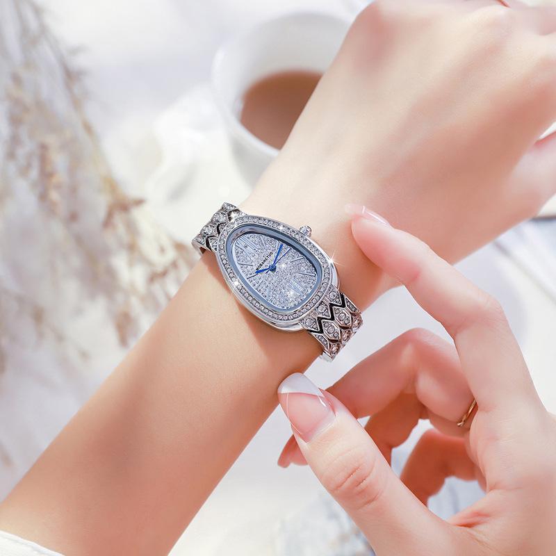 Элегантные женские кварцевые часы в форме змеи со звездным циферблатом - Роскошный водонепроницаемый браслет с бриллиантами от нишевого бренда Light Fashion.