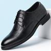 Кожаная обувь мужская 2025 модельная ажурная черная с увеличением роста повседневная в британском стиле мужская остроносая свадебная обувь для жениха