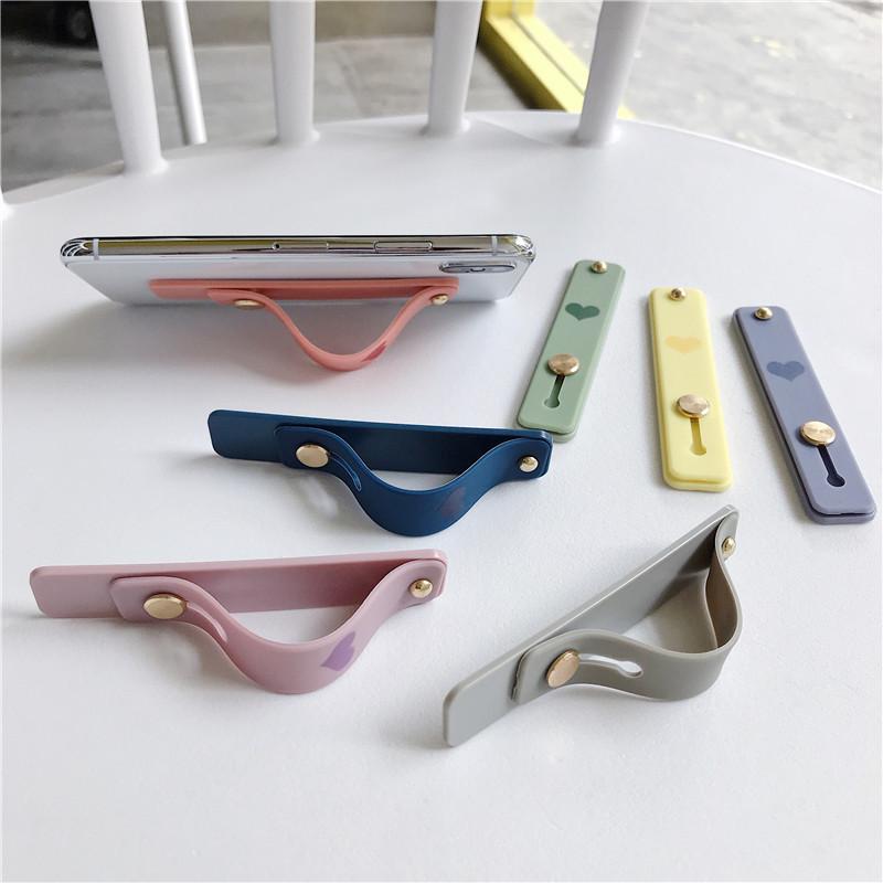 Universal Wrist Band Phone Holder Luxury Finger Ring Grip Extremely Thin Smartphone Stand Push Back Sticked Socket Bracket
