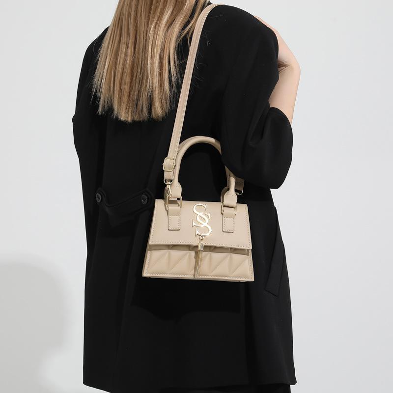 Легкая роскошная вышитая бриллиантами надпись, модное сращивание и модная простая и элегантная сумка через плечо на одно плечо для женщин