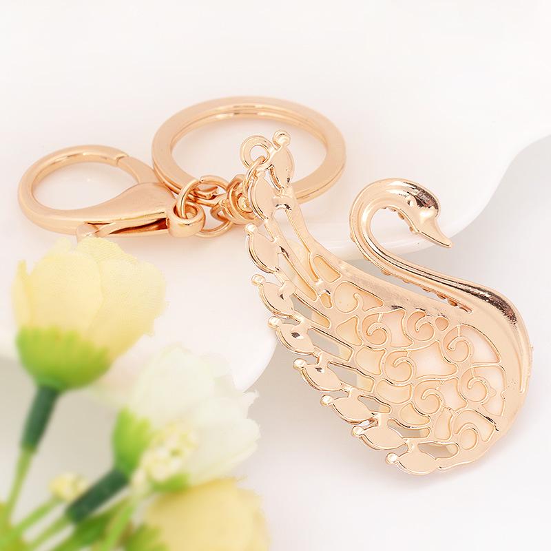 Korean Version of The Fashion New Creative Crystal Swan Keychain Pendant Exquisite Girls Bags Ornaments Pendants Small Gifts