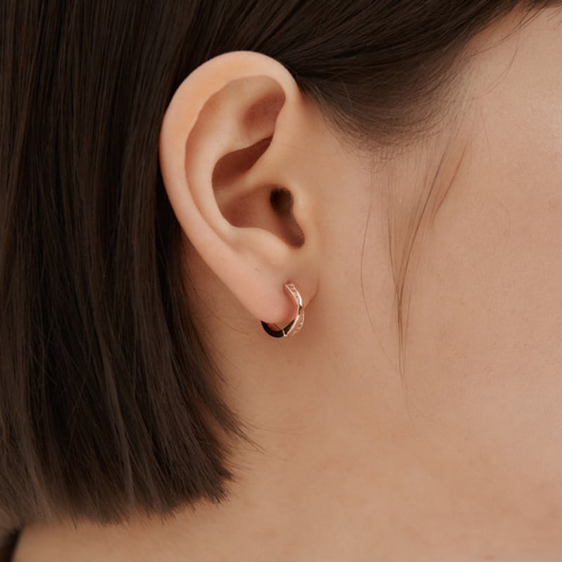 ELLE Jewelry 14K GF Cross Line Point One-Touch Earrings ELGPEE559