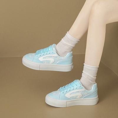 Женская обувь – Кроссовки